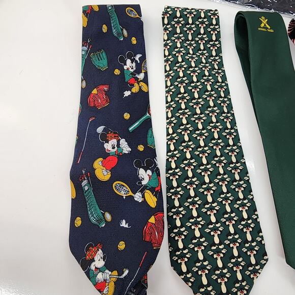 Lot 6 Men’s Vintage Novelty Ties Silk Mickey Mouse Sylvester Flags Business Work - Picture 3 of 15